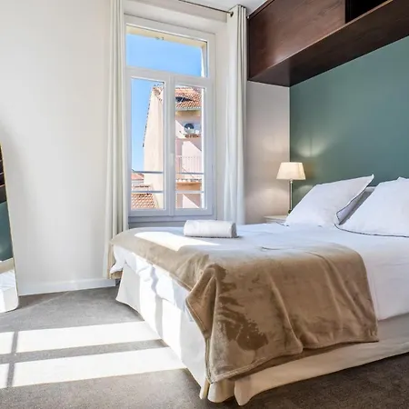 Stylish 1-bedroom Near Beaches & Croisette Apartamento