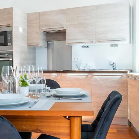 Apartamento Stylish 1-bedroom Near Beaches & Croisette *