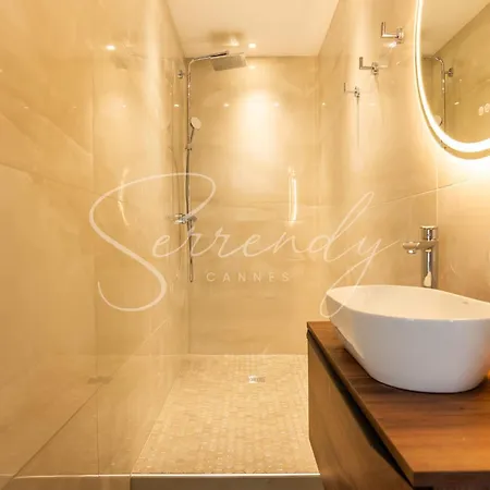 Stylish 1-bedroom Near Beaches & Croisette Appartamento *